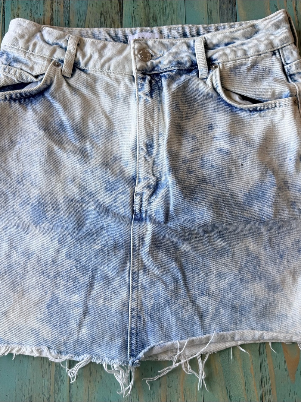 Topshop Light Blue & Navy Acid Wash Denim Skirt